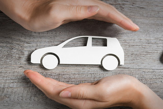 Pourquoi assurer sa voiture ? Le point sur une des premières obligations lorsqu'on possède une voiture.