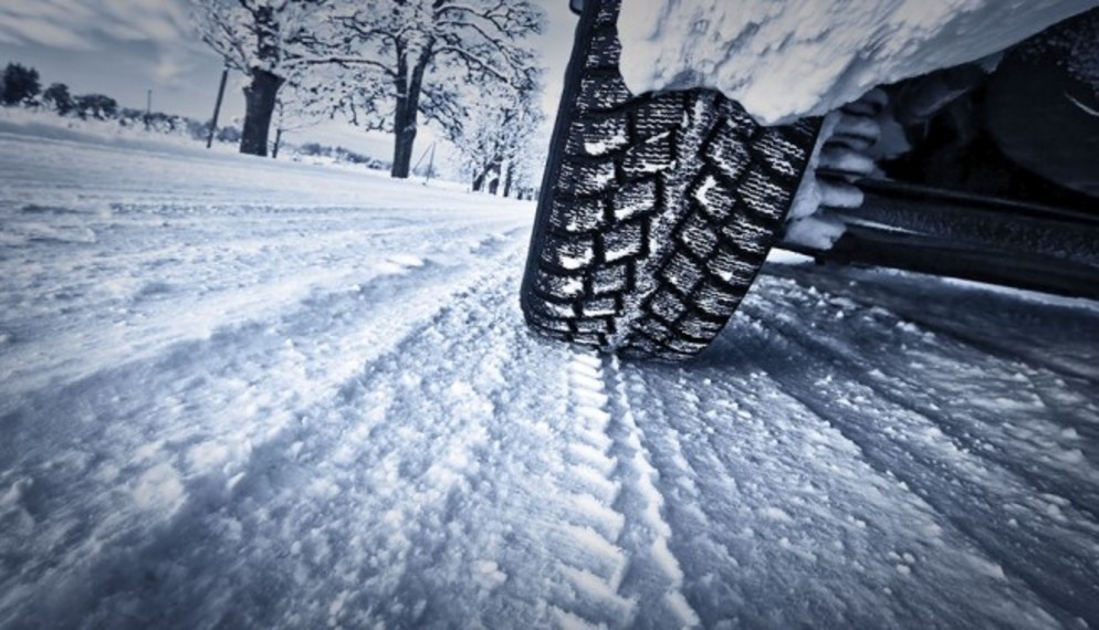 Conduire sur la neige ou le verglas